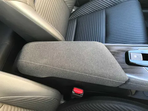 Nissan Note Aura