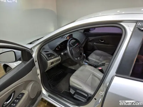 Renault SM3