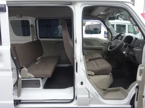 Nissan Clipper