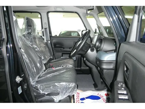 Suzuki Spacia Base