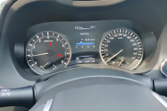 Infiniti Q50L