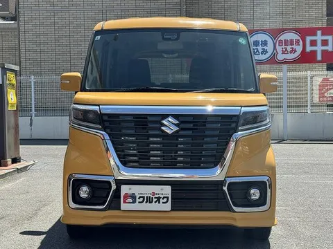 Suzuki Spacia Custom