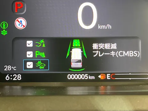 Honda N-BOX Custom