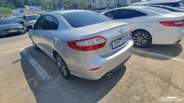 Renault SM3