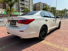 Infiniti Q50L