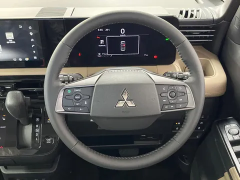 Mitsubishi Delica Mini