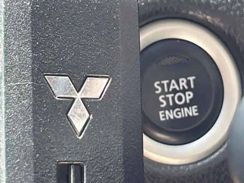 Mitsubishi eK Custom