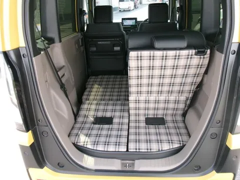 Honda N-BOX Joy
