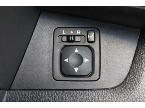 Mitsubishi eK Space Custom
