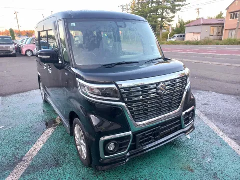 Suzuki Spacia Custom