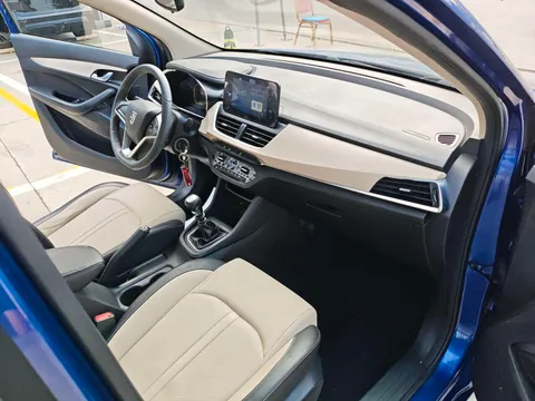 Baojun 360