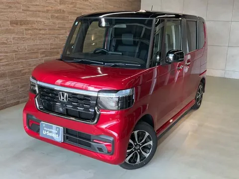 Honda N-BOX Custom