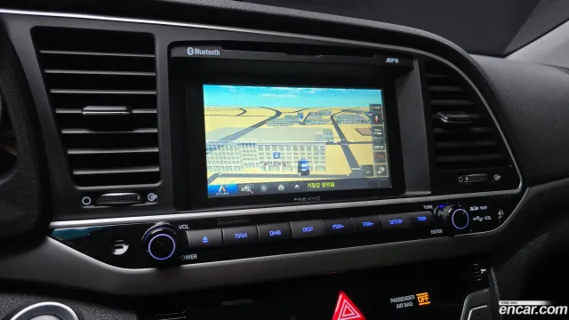 Hyundai Elantra (Avante)