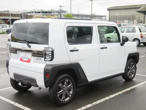 Daihatsu Taft