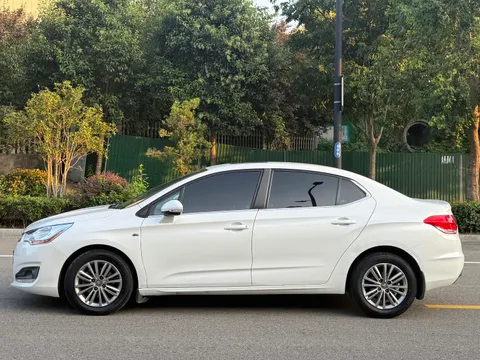 Citroen C4L
