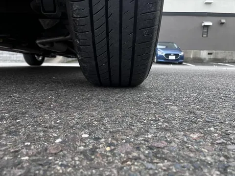 Daihatsu Mira Tocot