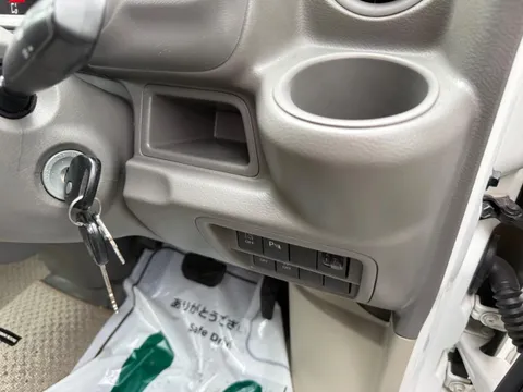 Mitsubishi Minicab Van