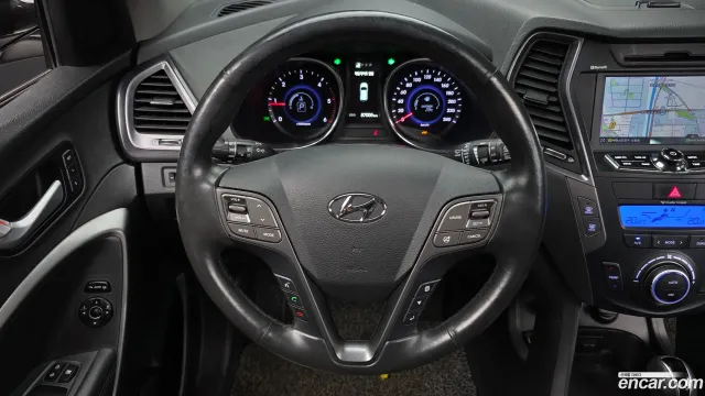 Hyundai Grand Santa Fe (Maxcruz)