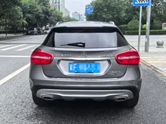 Mercedes-Benz Mercedes-Benz GLA
