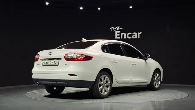 Renault SM3