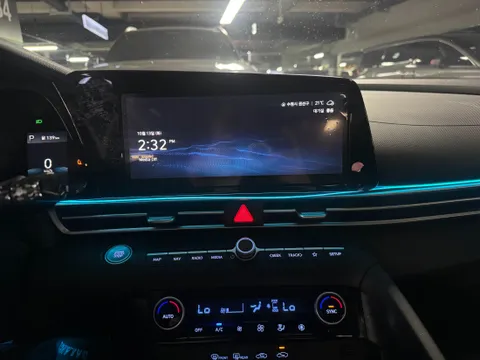 Hyundai Elantra (Avante)