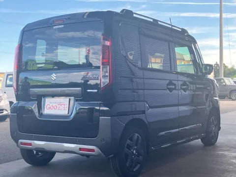 Suzuki Spacia Gear