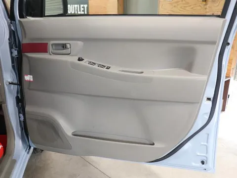 Toyota Pixis Space