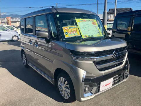 Suzuki Spacia