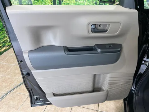 Honda N-BOX Joy