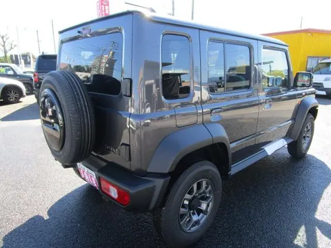 Suzuki Jimny Nomade