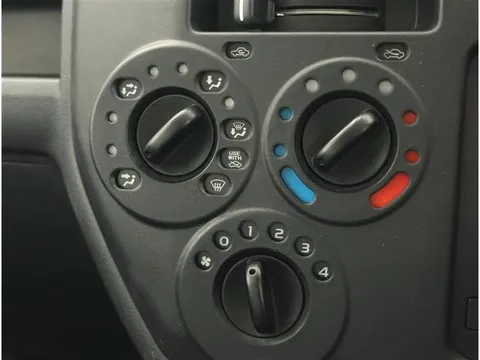 Toyota TownAce Van
