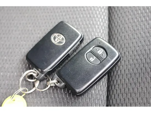 Toyota Yaris (Vitz)