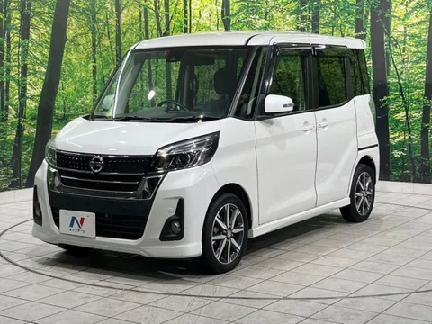 Nissan Dayz Roox