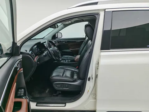 Gac GS8