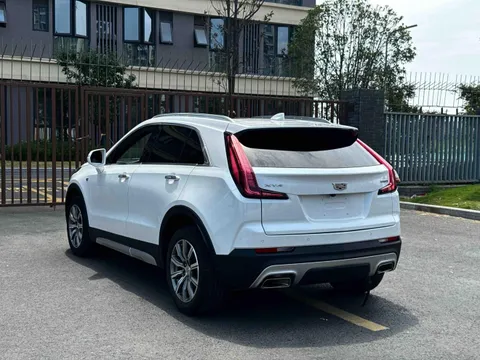 Cadillac XT4