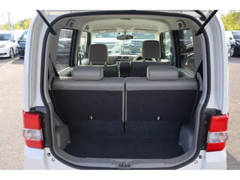 Toyota Pixis Space
