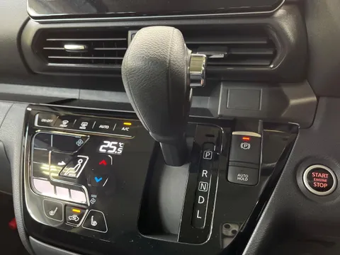 Mitsubishi eK X Space