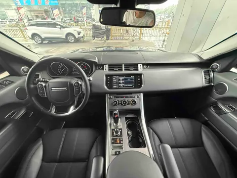 Land Rover