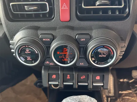 Suzuki Jimny Nomade