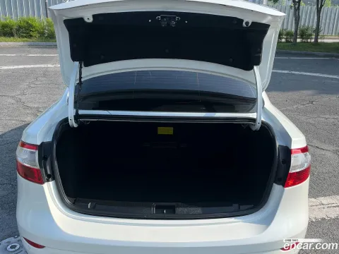 Renault SM3