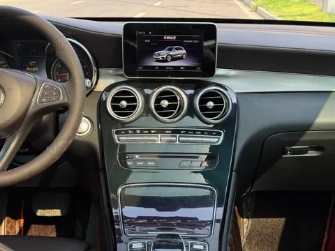 Mercedes-Benz Mercedes-Benz GLC