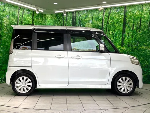 Suzuki Spacia Custom