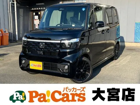 Honda N-BOX Custom