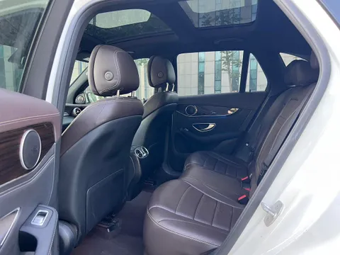 Mercedes-Benz Mercedes-Benz GLC