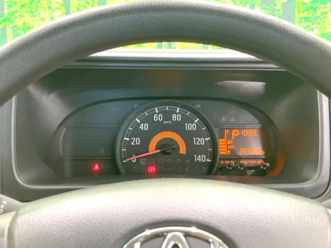 Toyota Pixis Van
