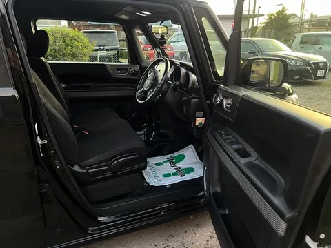 Honda N-BOX Slash