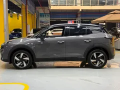 Lynk & Co Lynk & Co 06