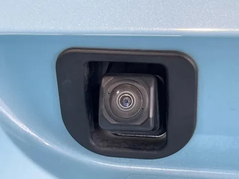Daihatsu Mira Tocot