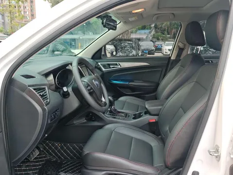 Changan CS75