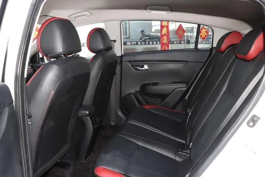 Kia KX